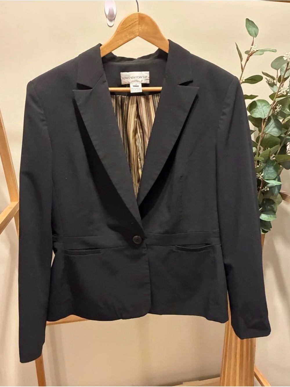 Jones New York Black Single-Button Blazer